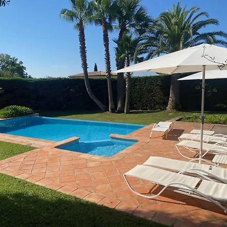 Du Parc Villa *